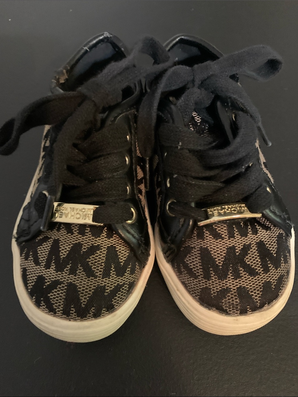 Michael Kors Kids Black and Tan Logo Lace-Up Sneakers